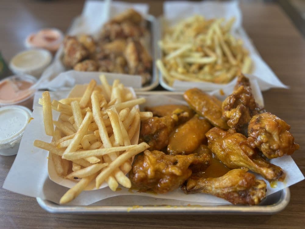 Halal Wings Plus — photo 1