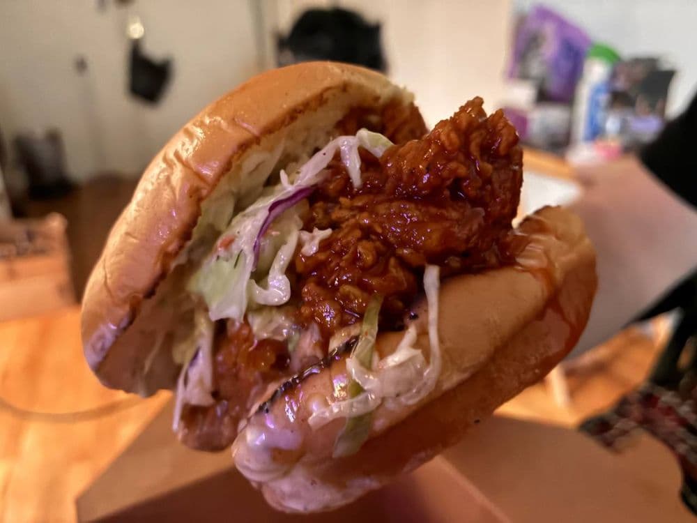 Forefeathers Chicken Madness — photo 1