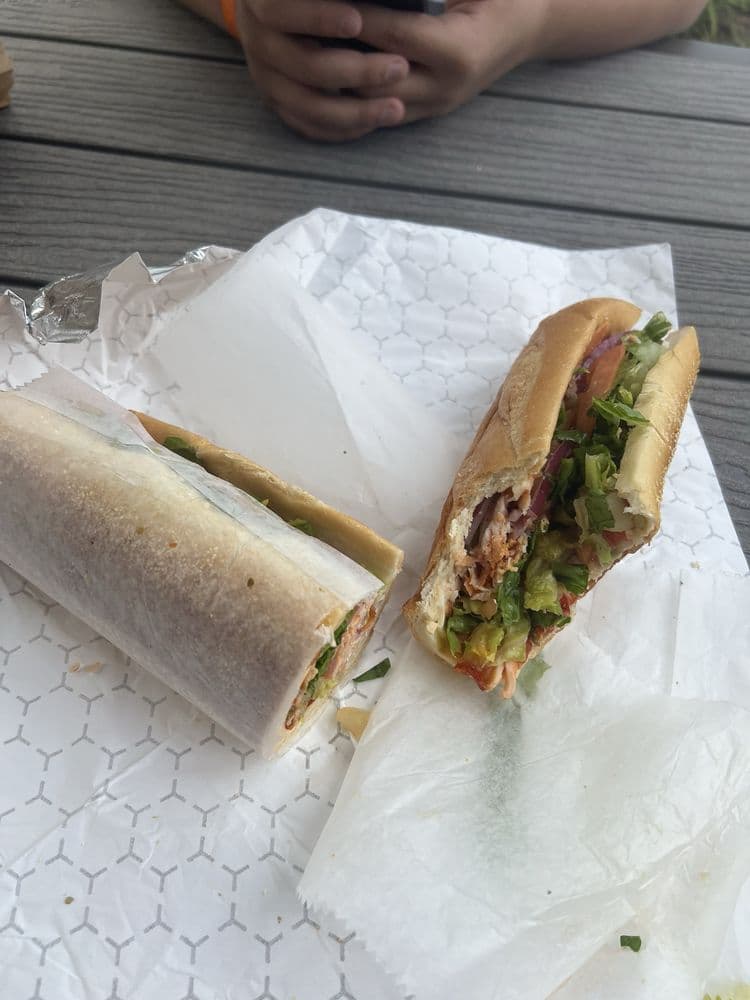 Harvey's Cafe & Market — photo 1