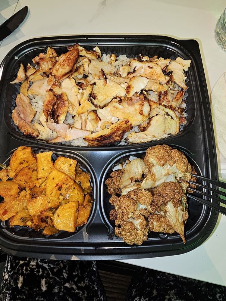 Aceituna Grill — photo 1