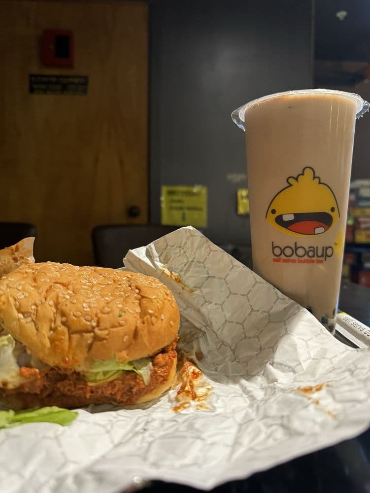 Burger Hut — photo 1
