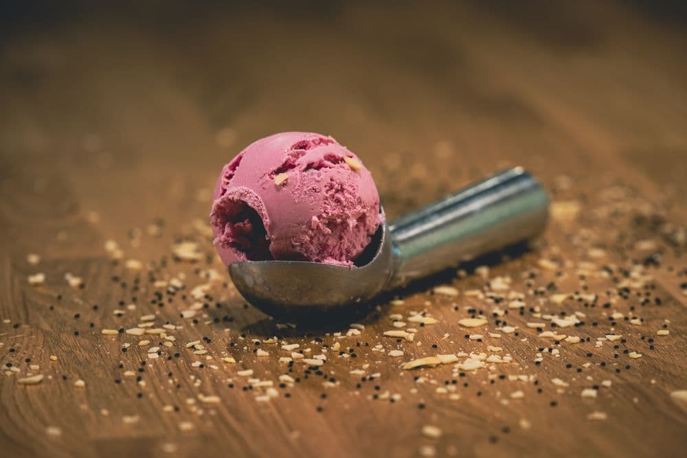 Saffron Scoops N Bites — photo 1