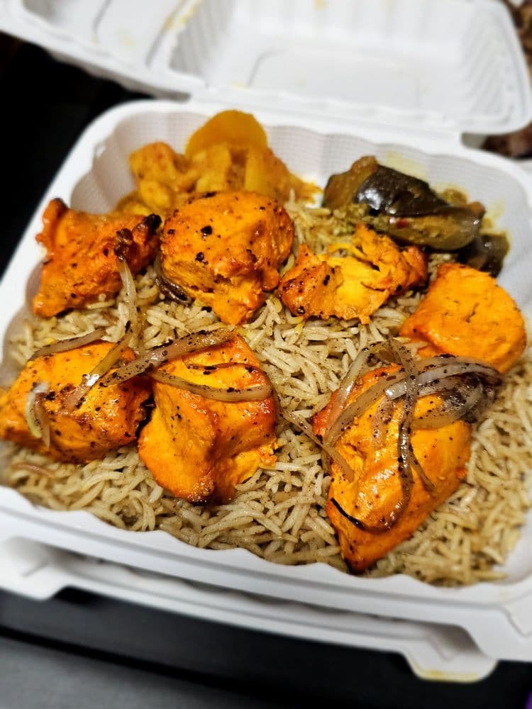Marwa Market and Grill — photo 1
