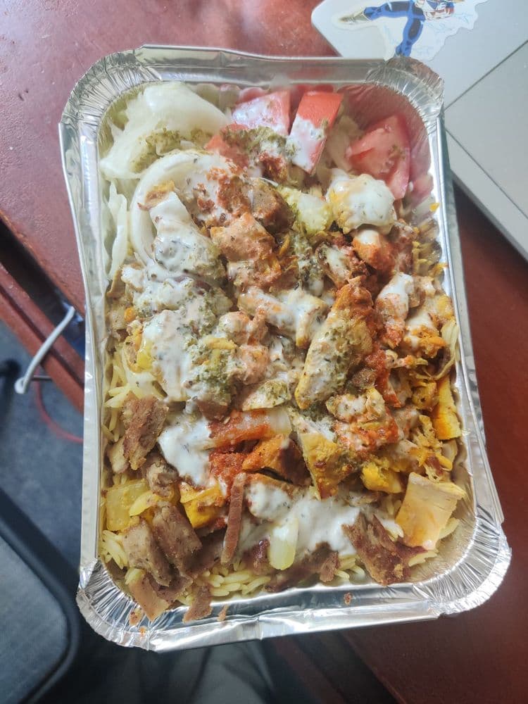 Bakhter Halal Food Cart
