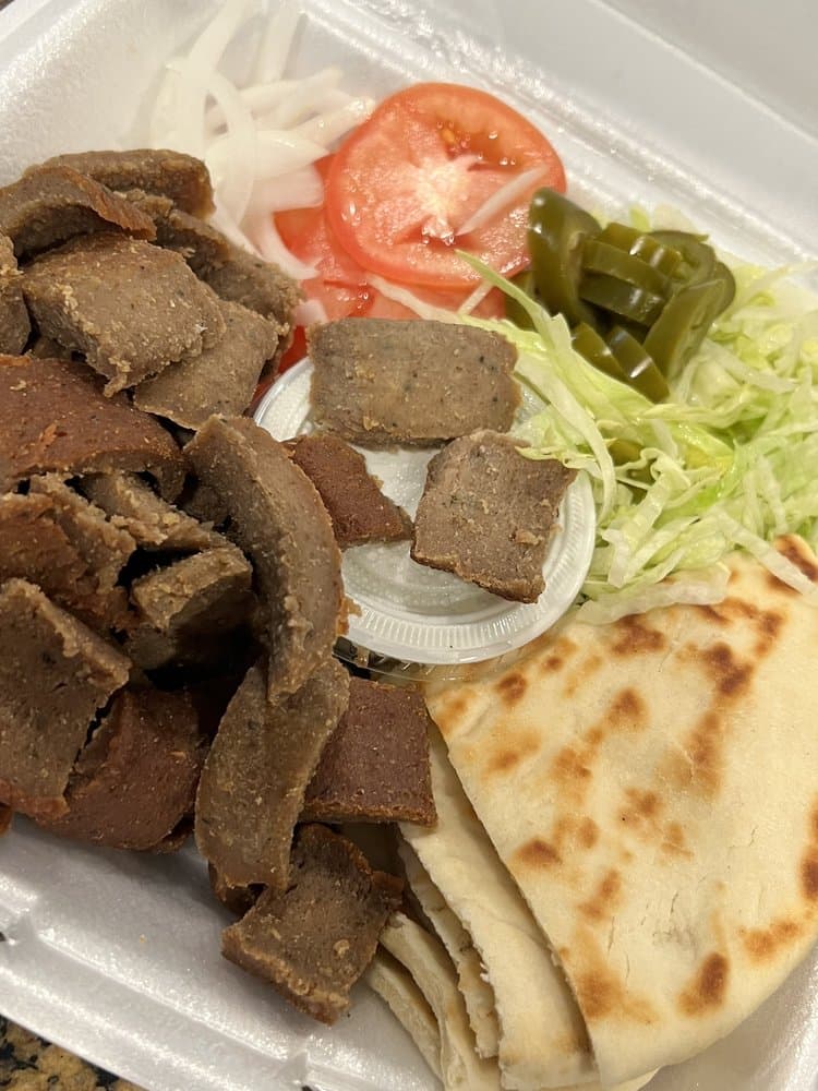 Oscar's Kabob & Gyros — photo 1