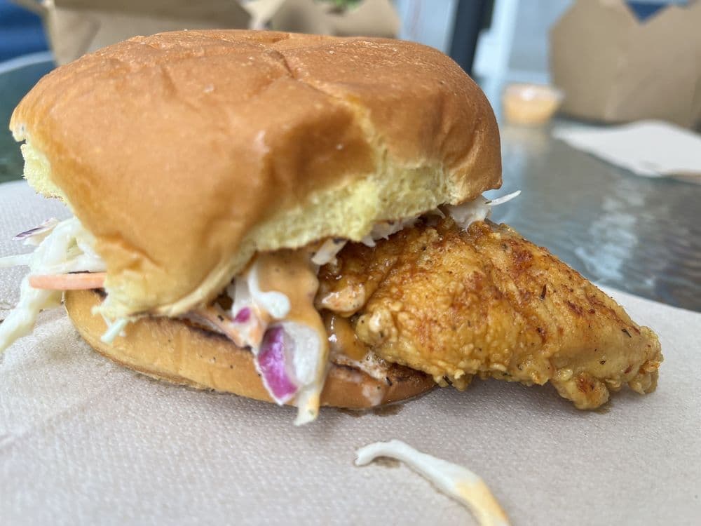 Forefeathers Chicken Madness — photo 1