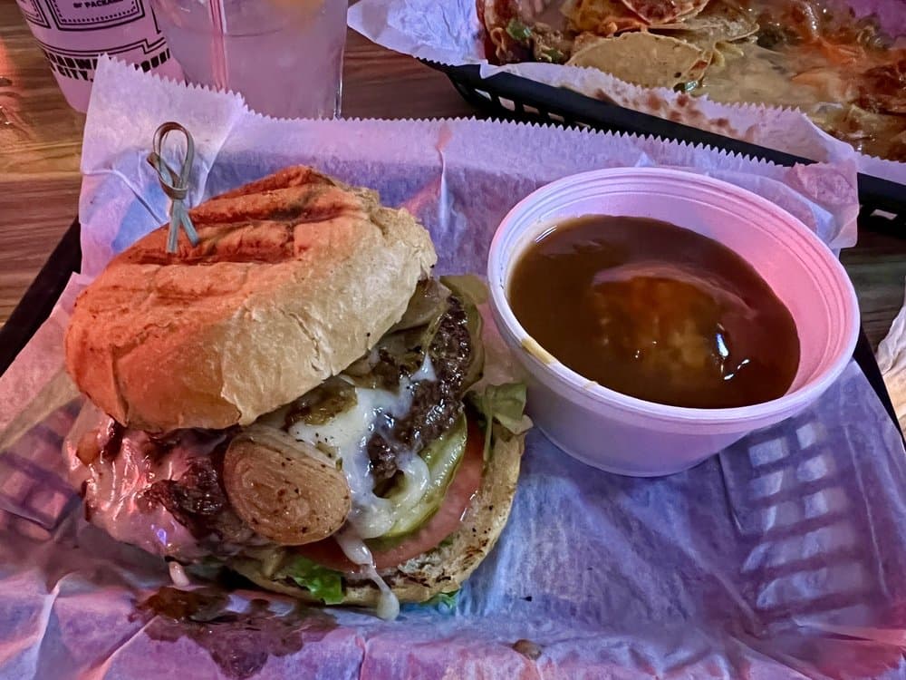 The Quaff Bar & Grill — photo 1
