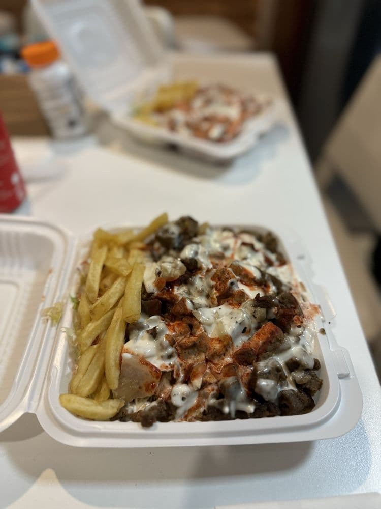 Sammy's Halal Food — photo 1