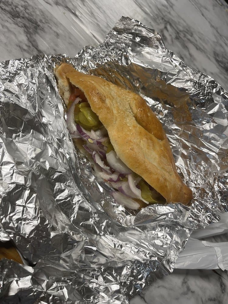 Al-Demashqy Mediterranean Food Truck — photo 1