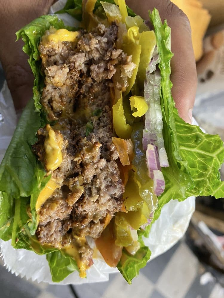 Halal Burgers — photo 1