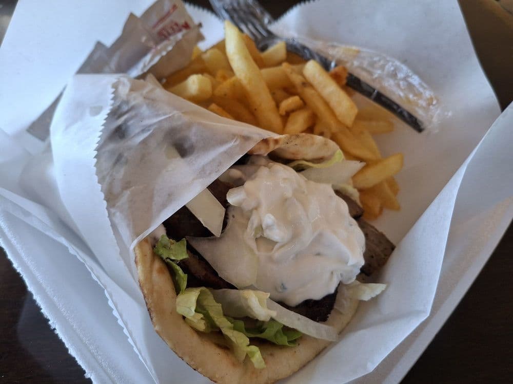 Jamo's Cafe — photo 1
