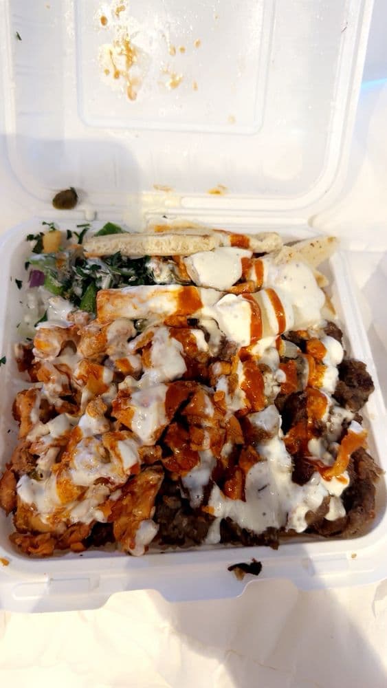 Syracuse Halal Gyro — photo 1