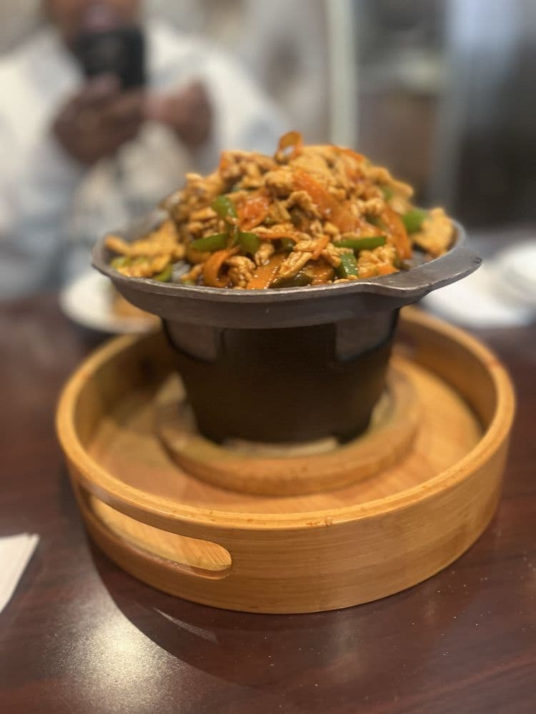 Eatzy Thai — photo 1