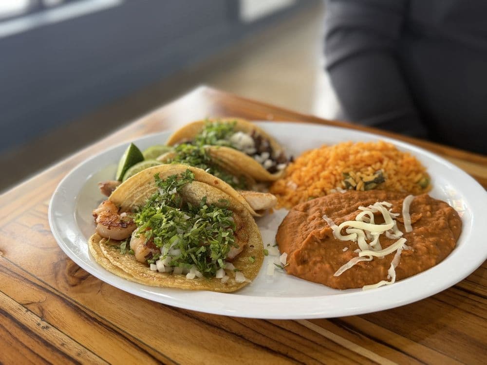 Don Javi Taco Grill