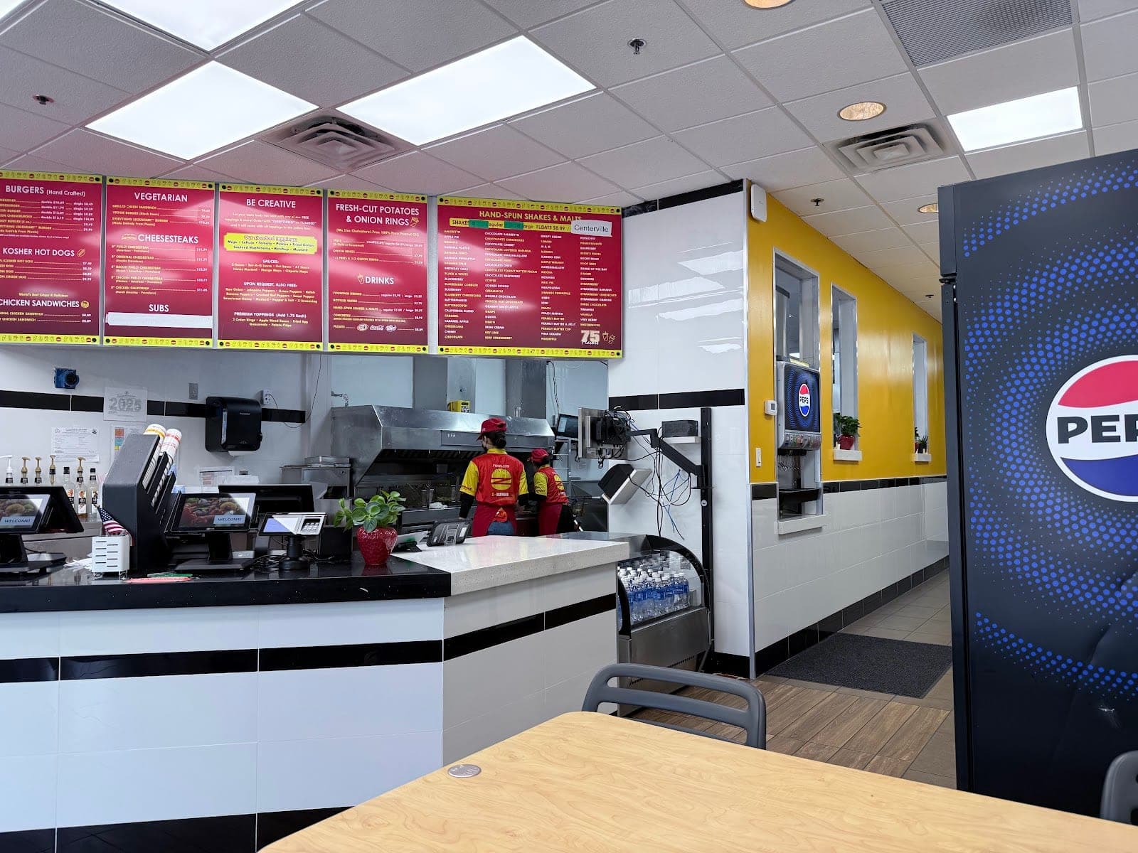 Z Burger Centreville — photo 3