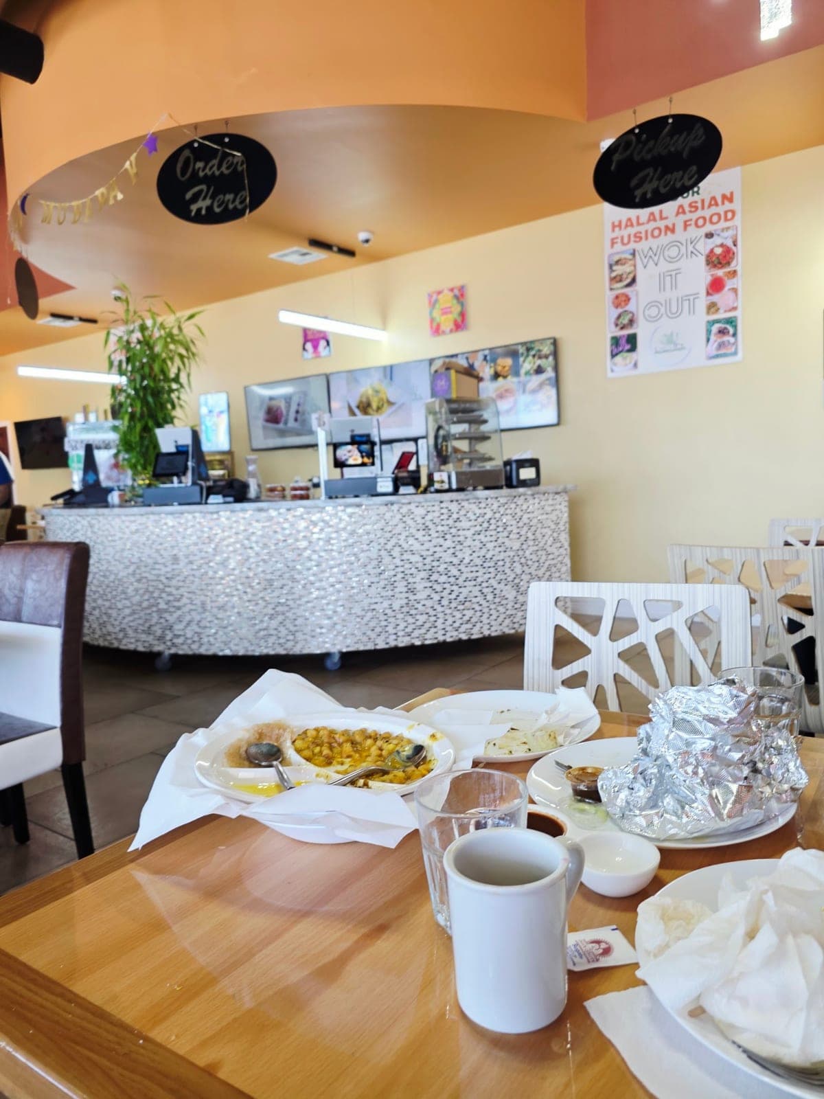 Bismillah Restaurant & Cafe — photo 2