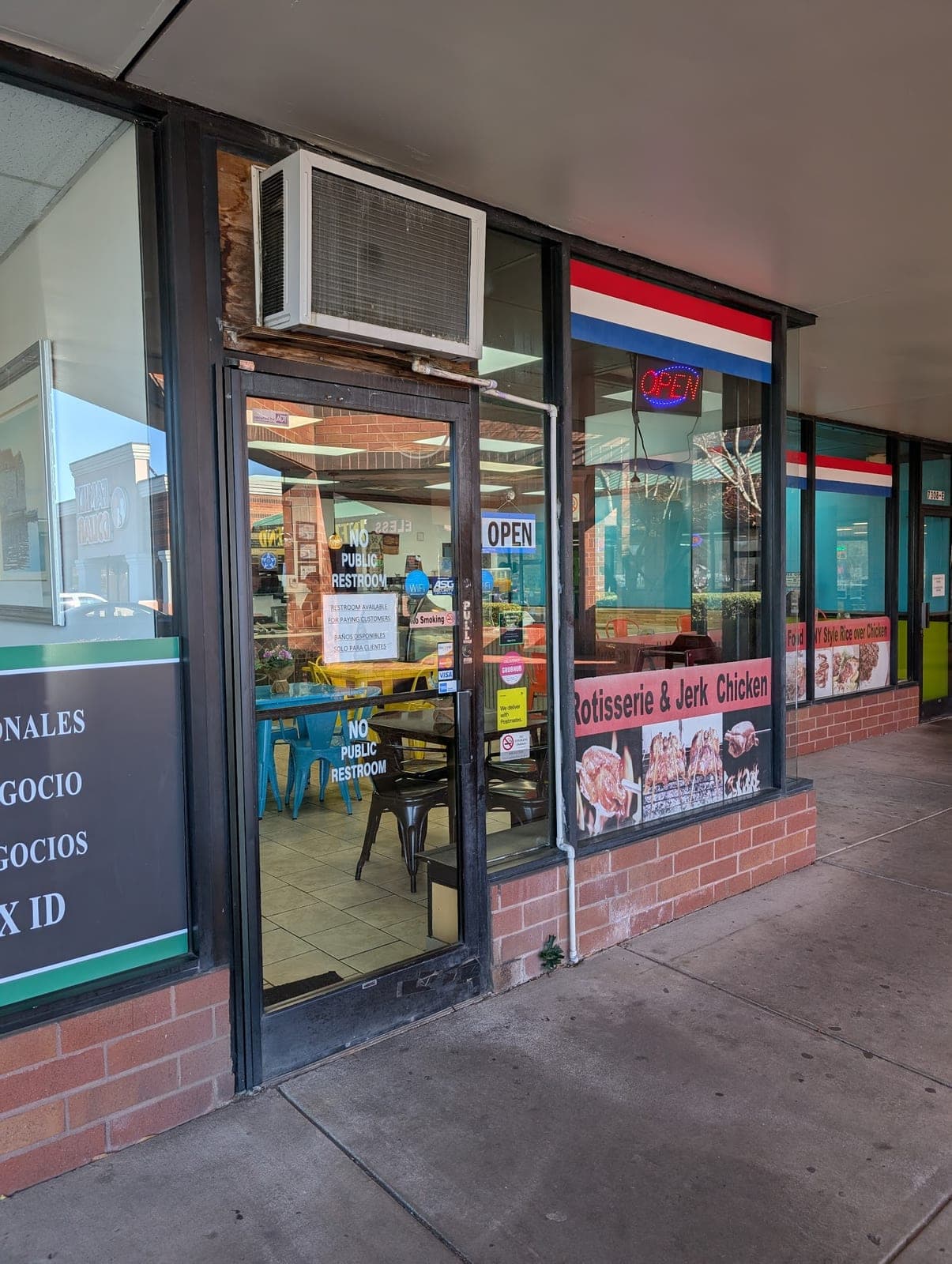 Mi Barrio Halal Latin Grill — photo 1