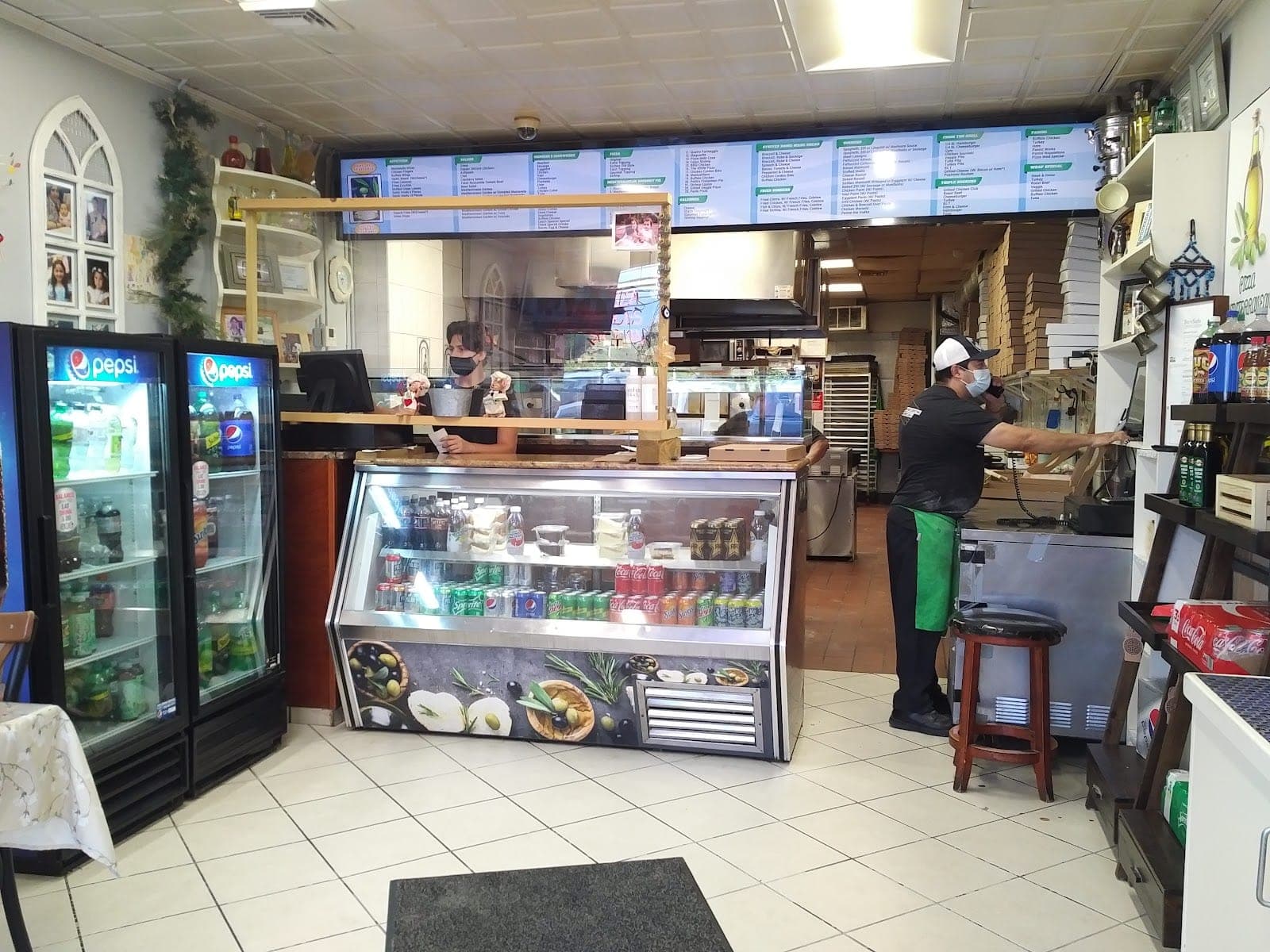 Pizza Mediterranean — photo 5