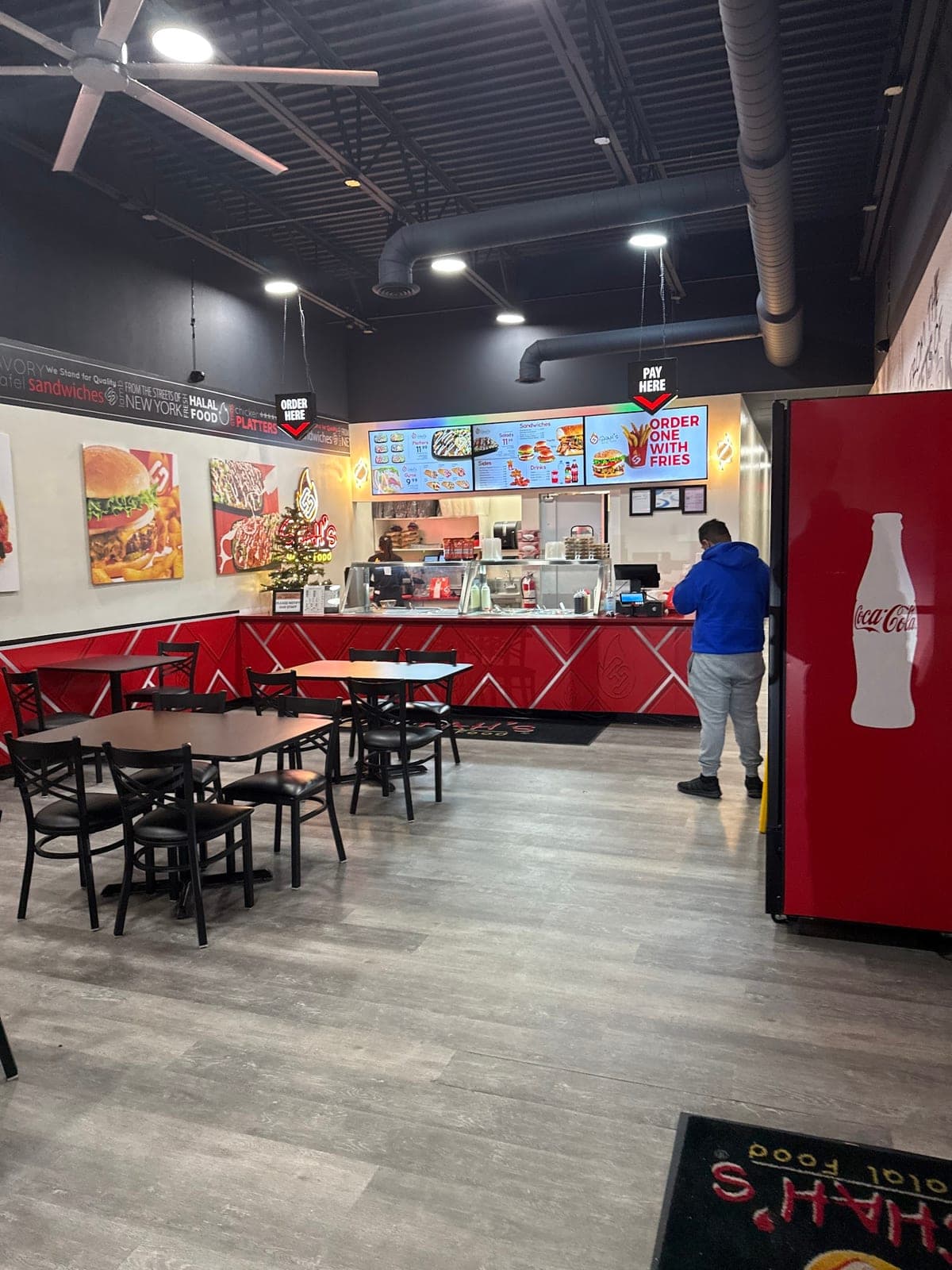 Shahs Halal Food — photo 1