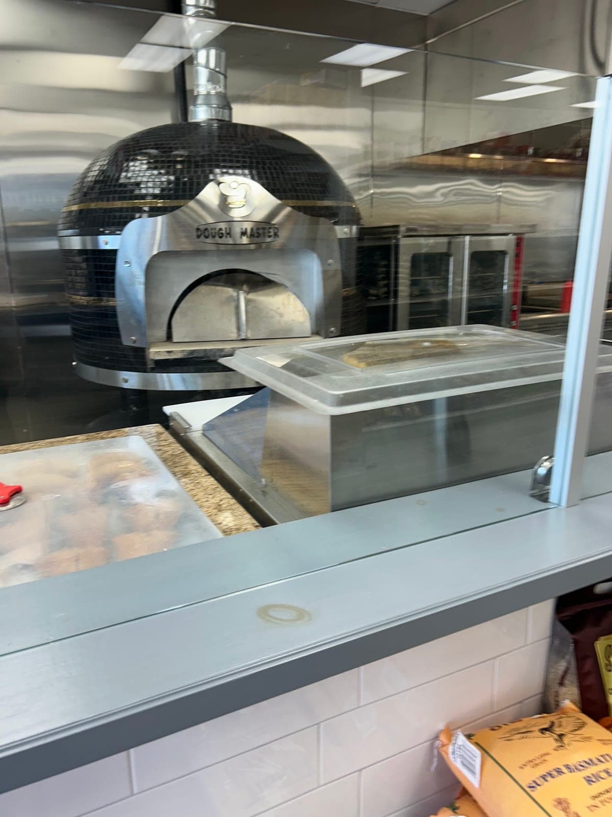 Middle East Halal Market & Bakery — photo 6