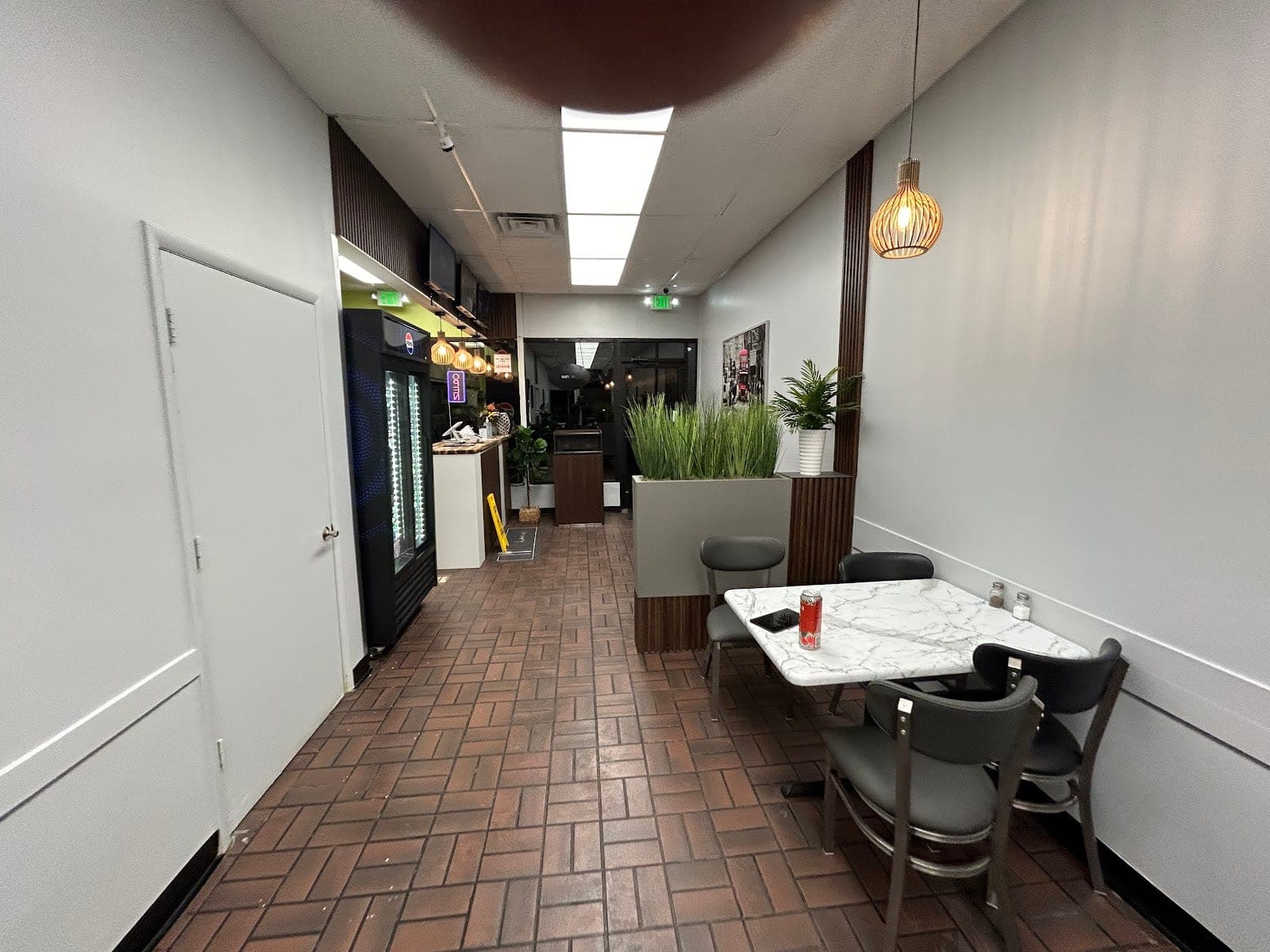 Mile High Pizza & Grill — photo 2