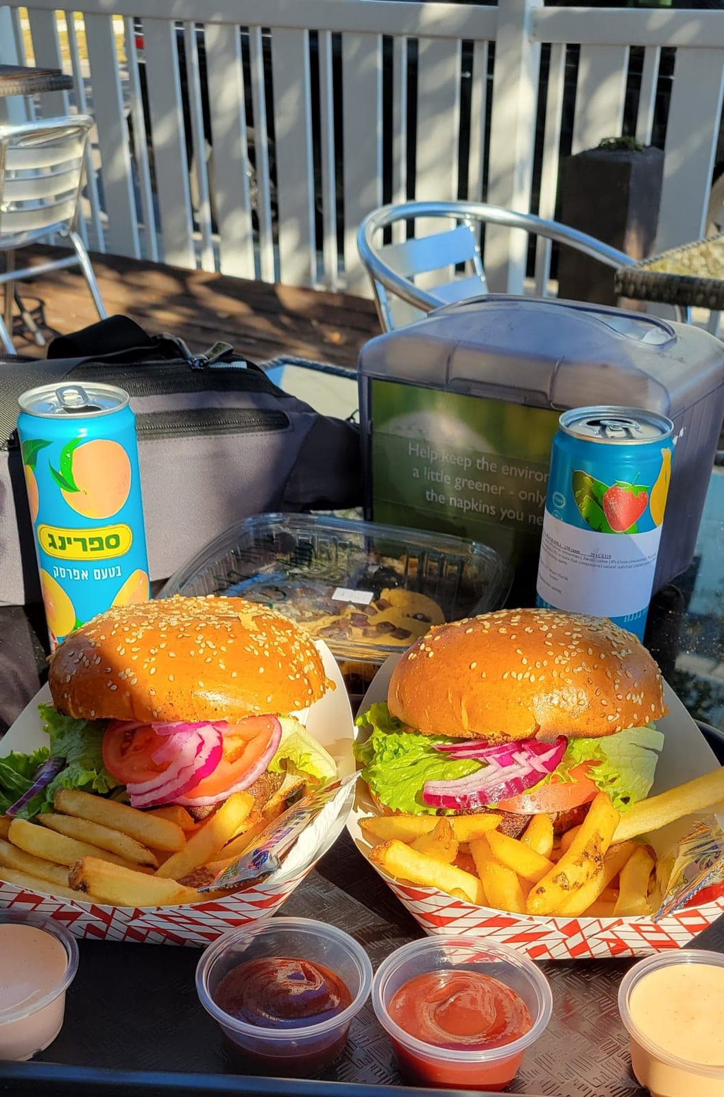 David's Deli Glatt Kosher — photo 2