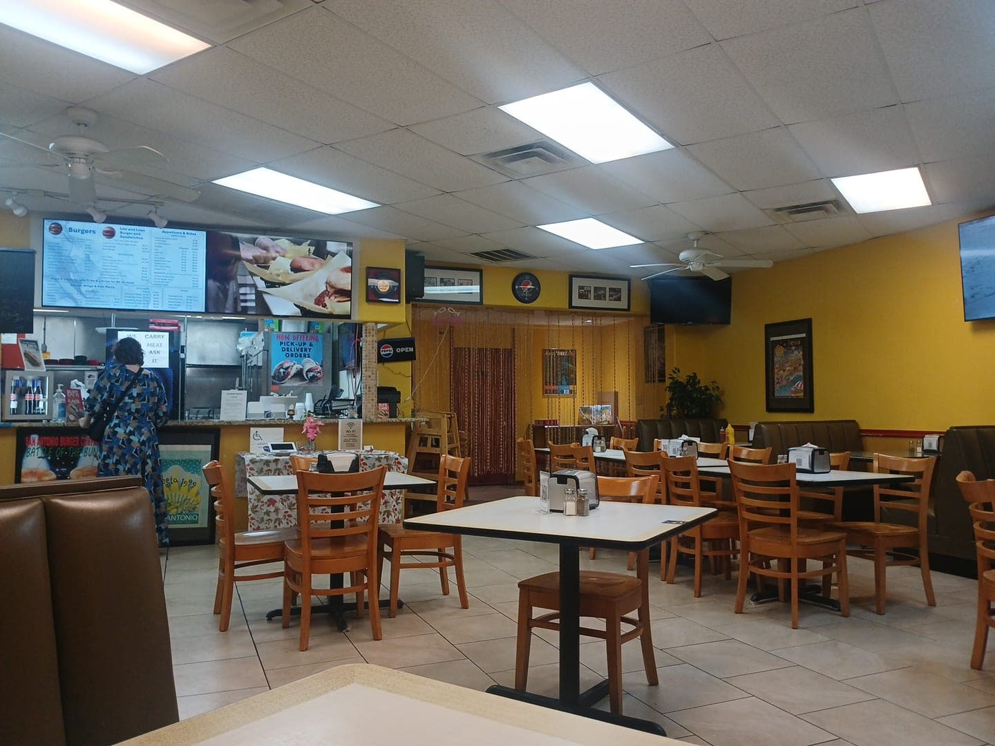 San Antonio Burger — photo 2