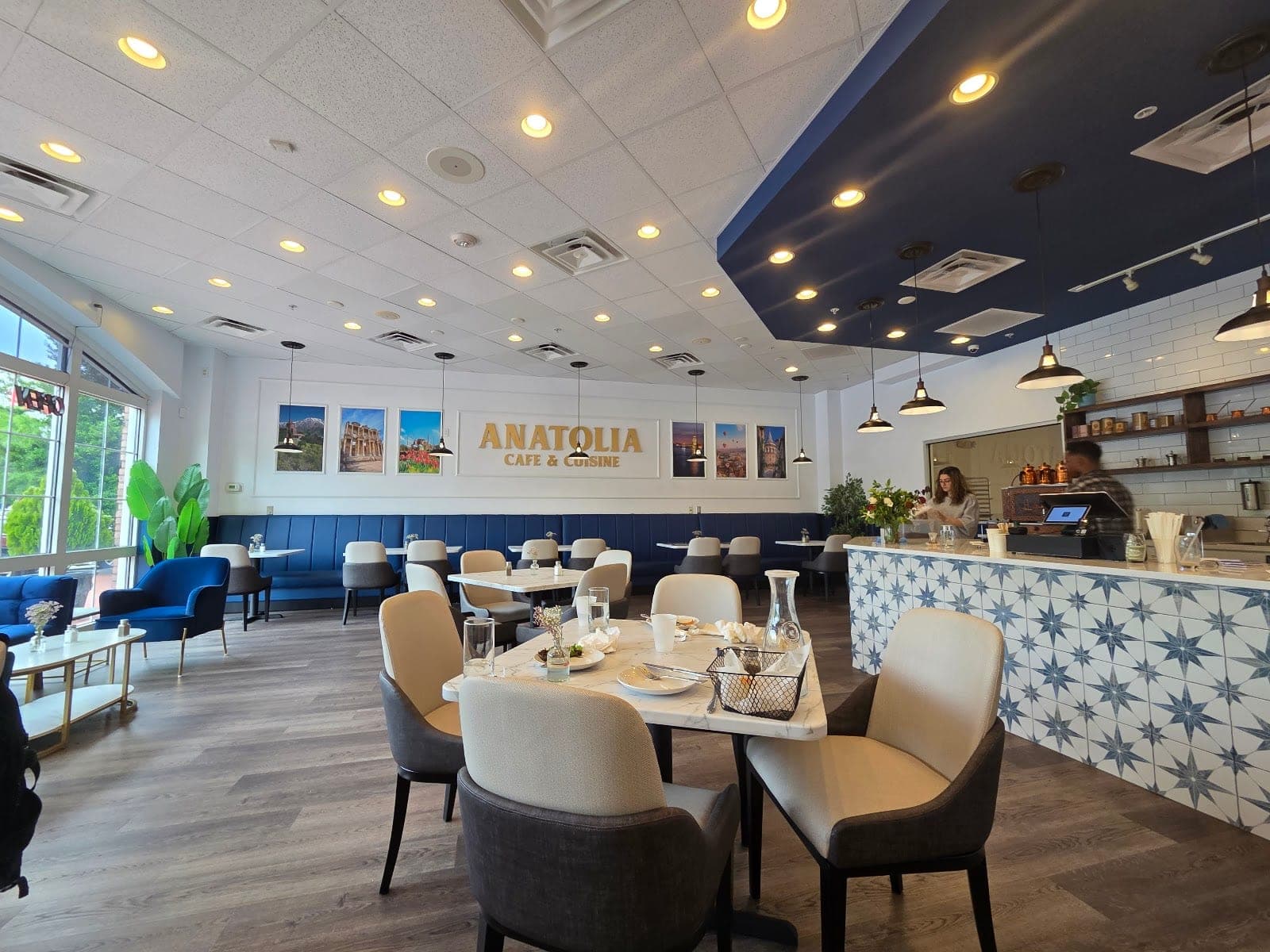 Anatolia Cafe & Cuisine — photo 1
