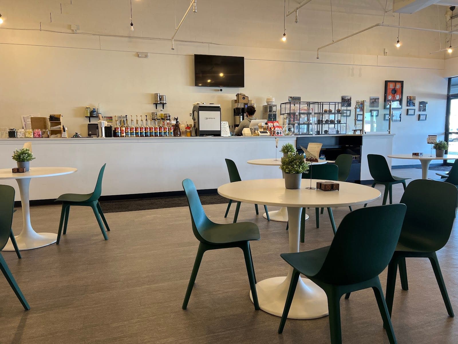 MOTW Coffee & Pastries — photo 2