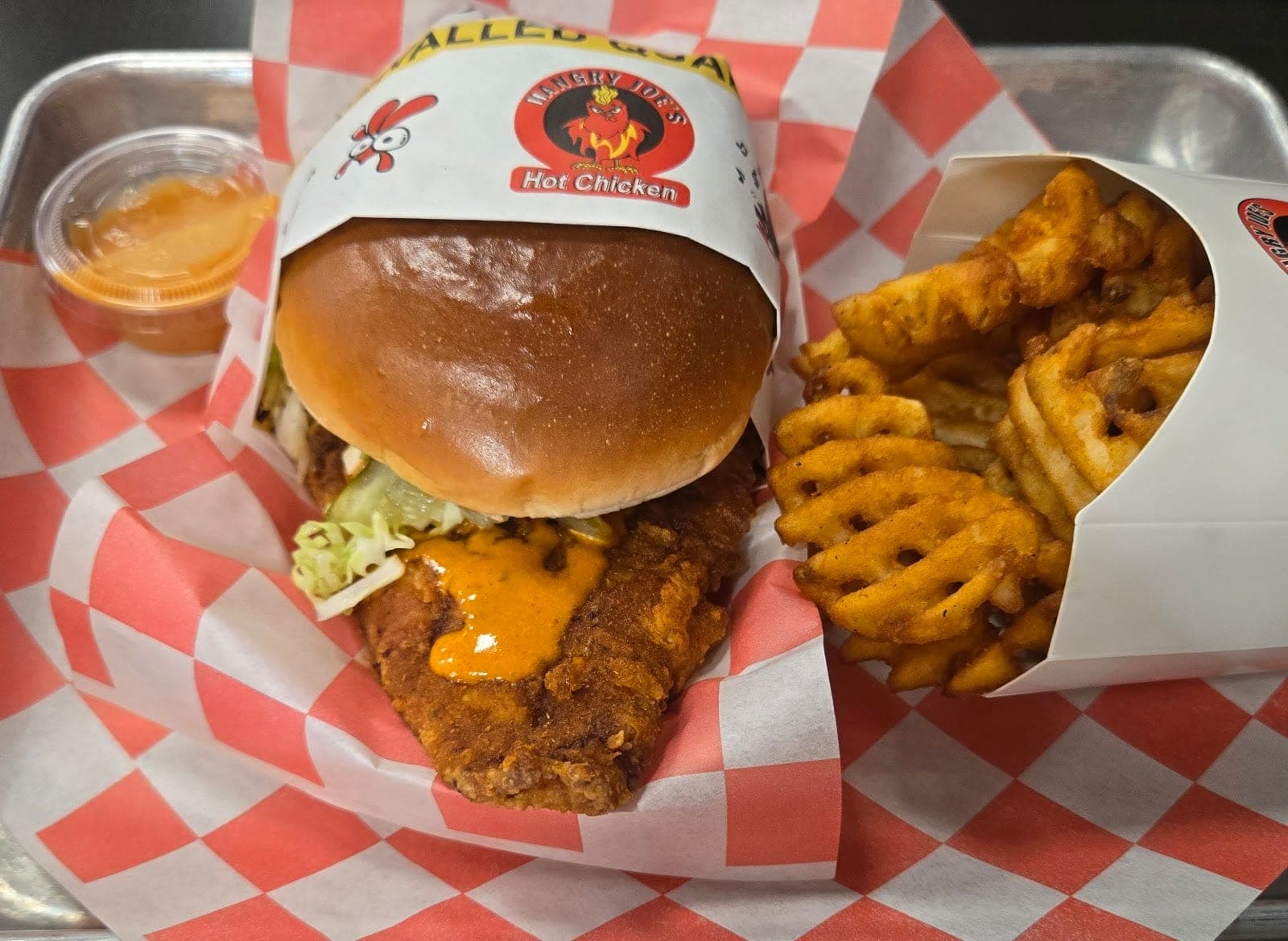 Hangry Joe's Janaf Hot Chicken & Wings — photo 5