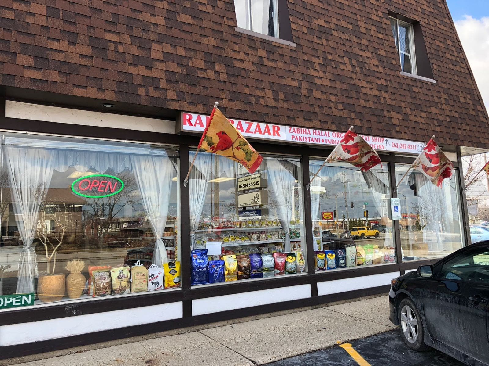 Raja Bazaar Zabiha Organic Meat & Grocery Store — photo 1