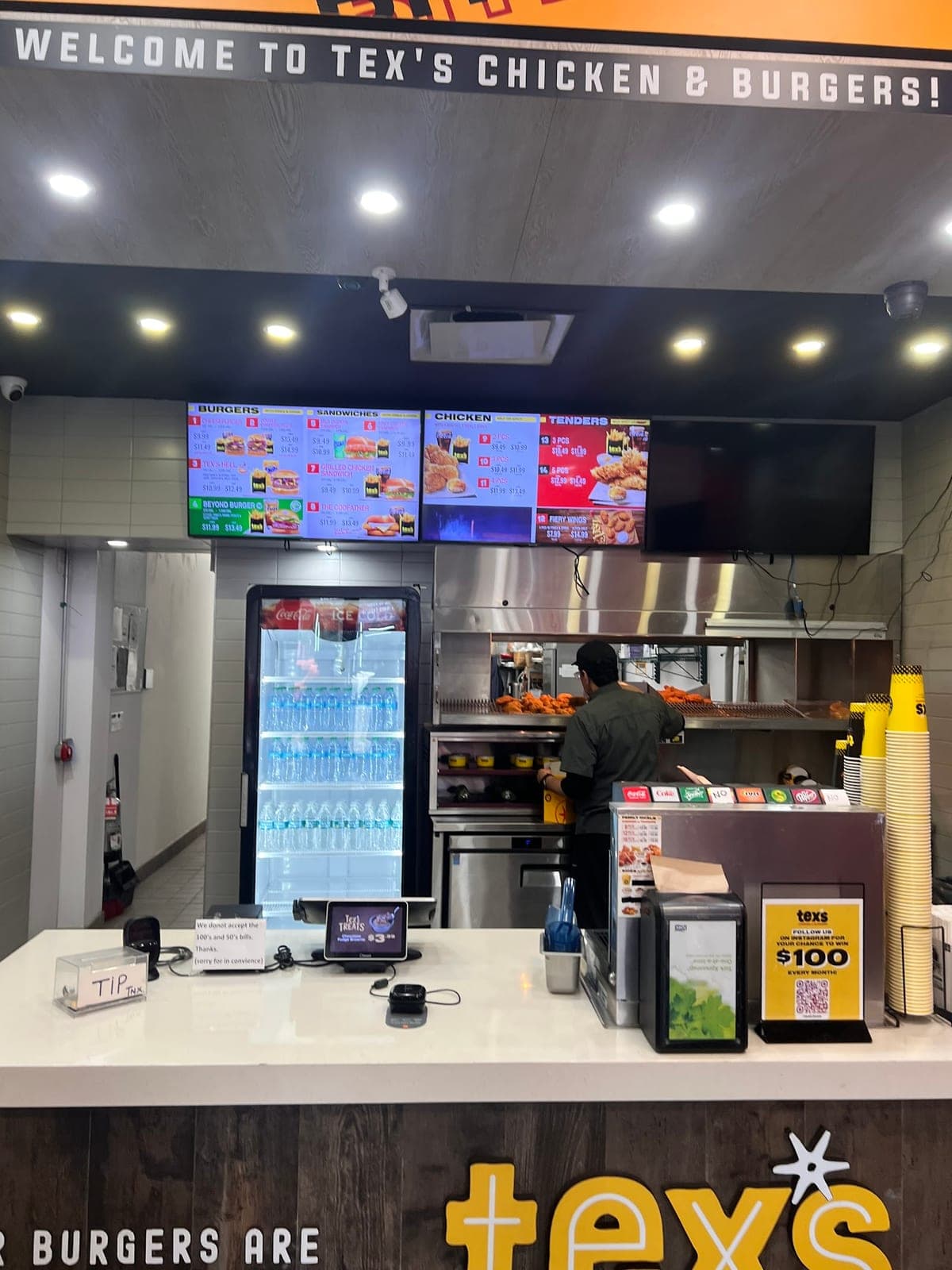 Tex's Chicken & Burgers — photo 3