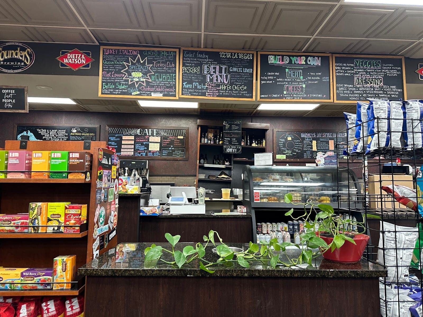 Harvey's Cafe & Market — photo 6