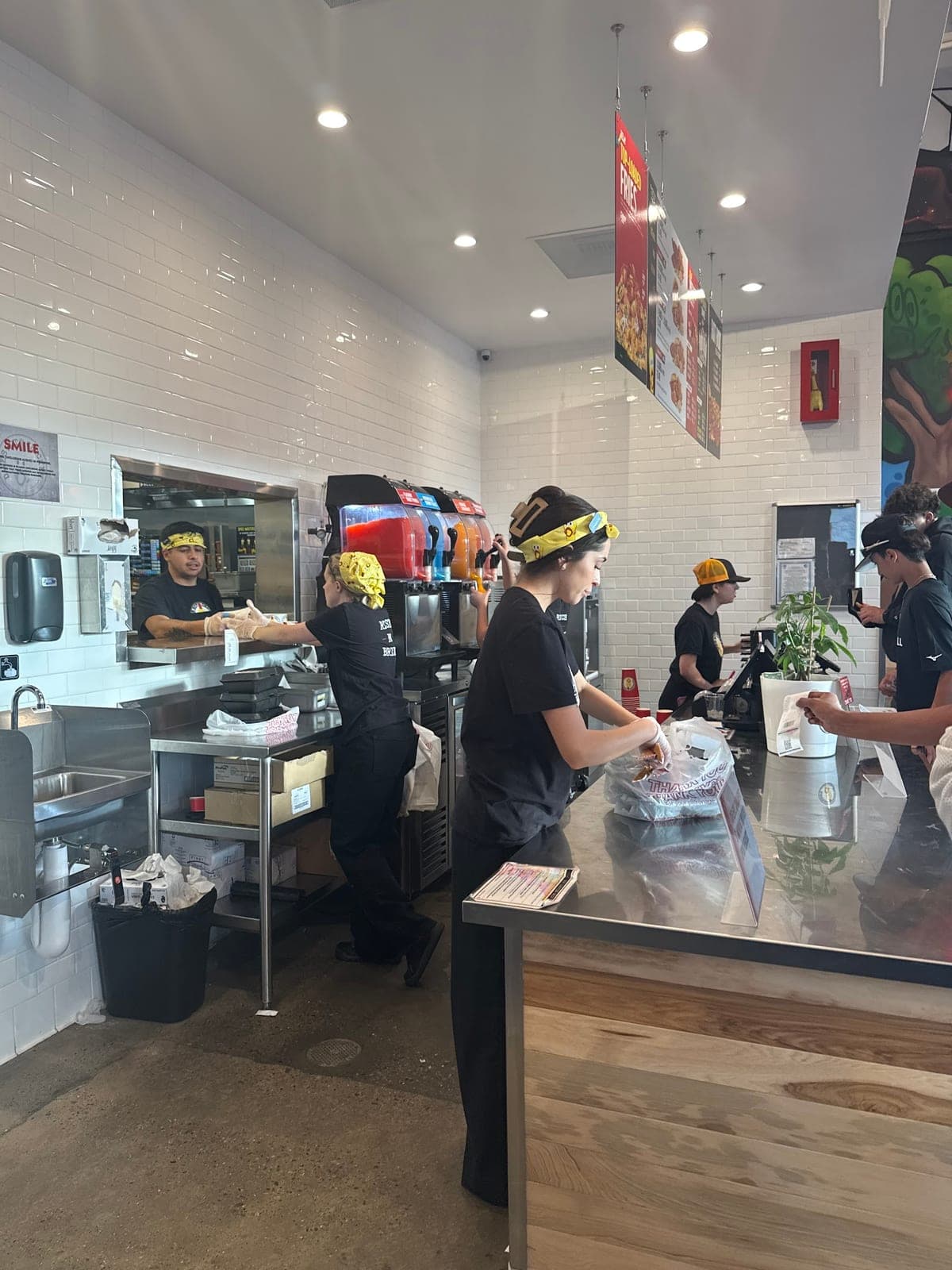Dave's Hot Chicken — photo 3