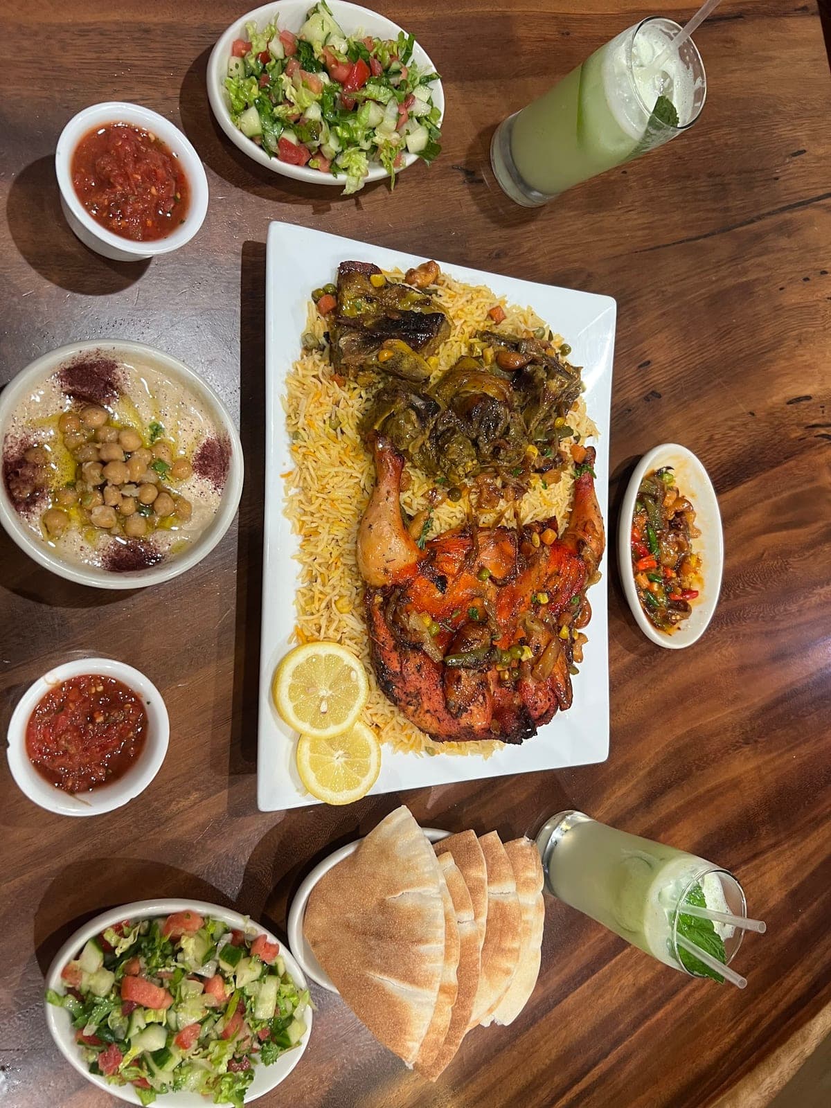 Abu Naji Restaurant — photo 4
