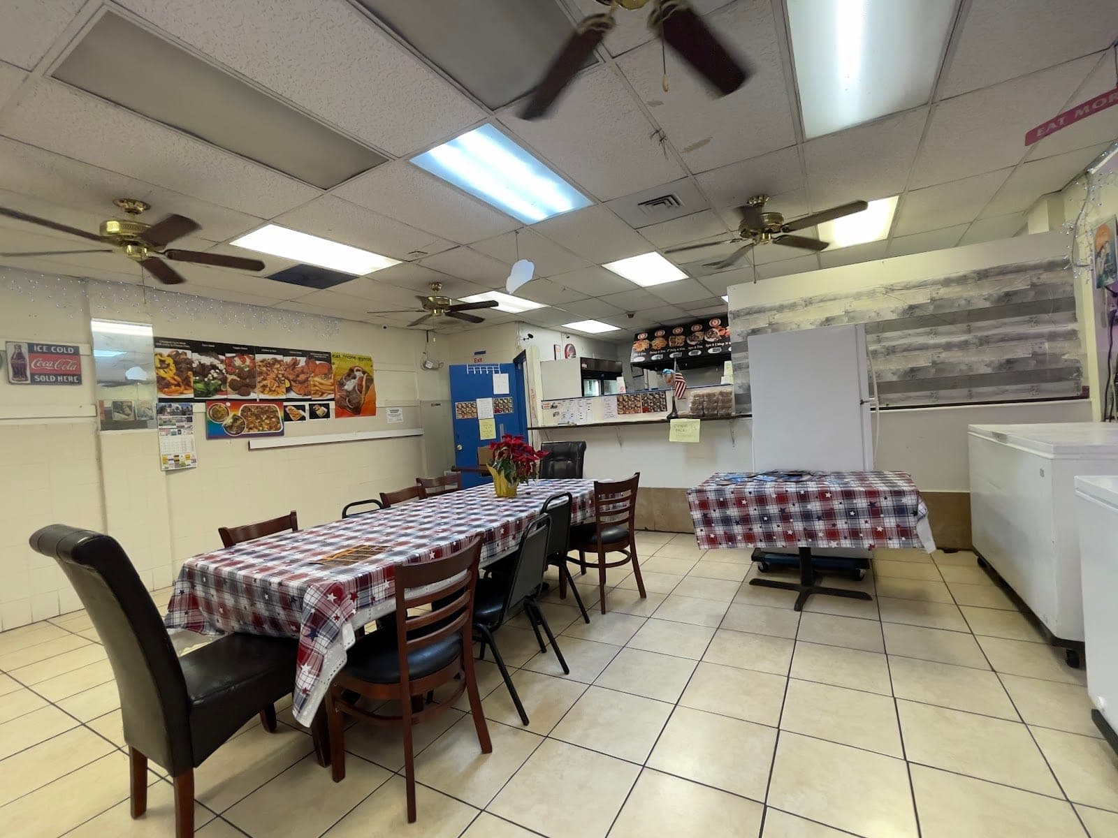 S Gyros — photo 2