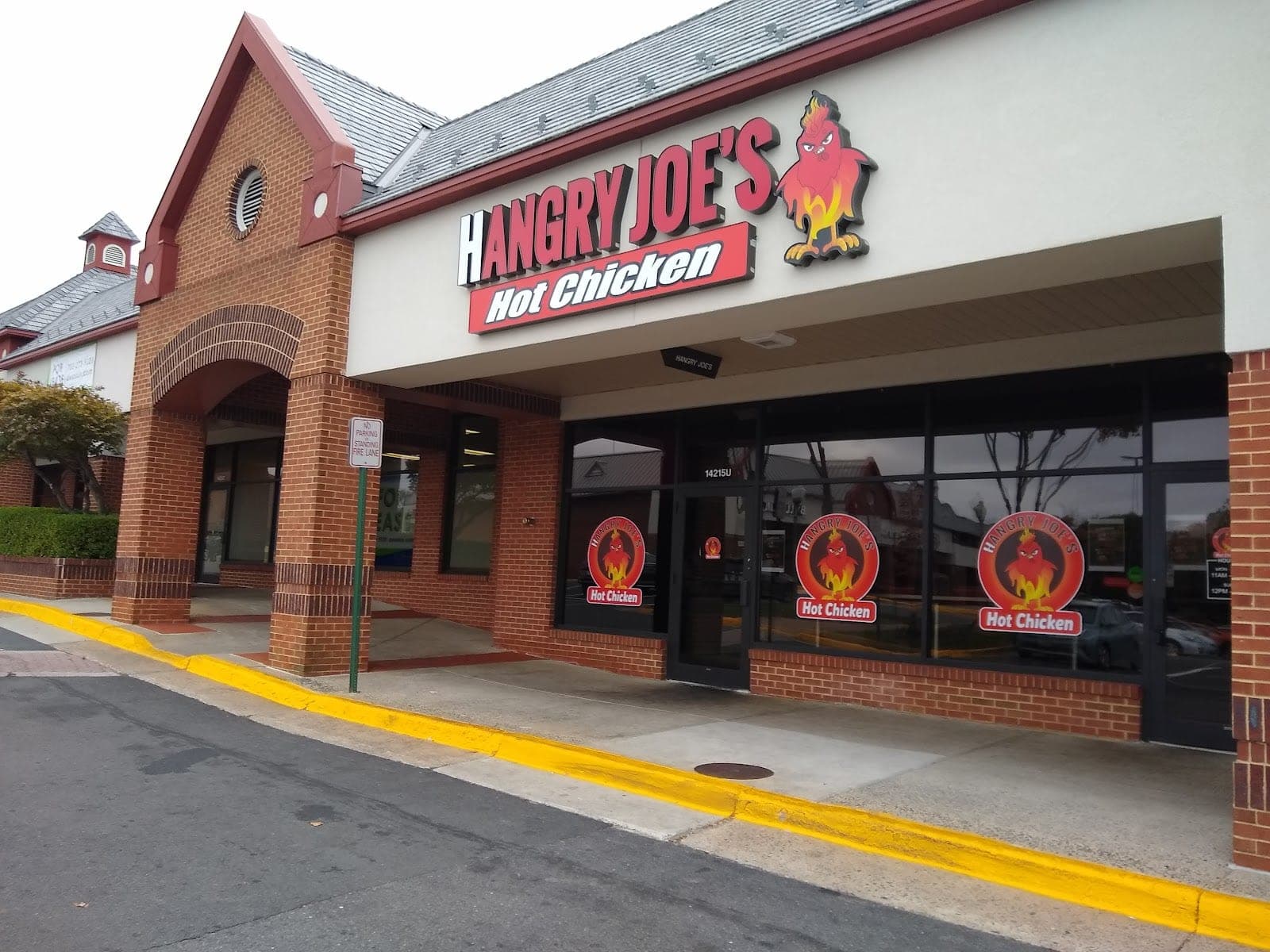 Hangry Joe's Hot Chicken & Wings — photo 1