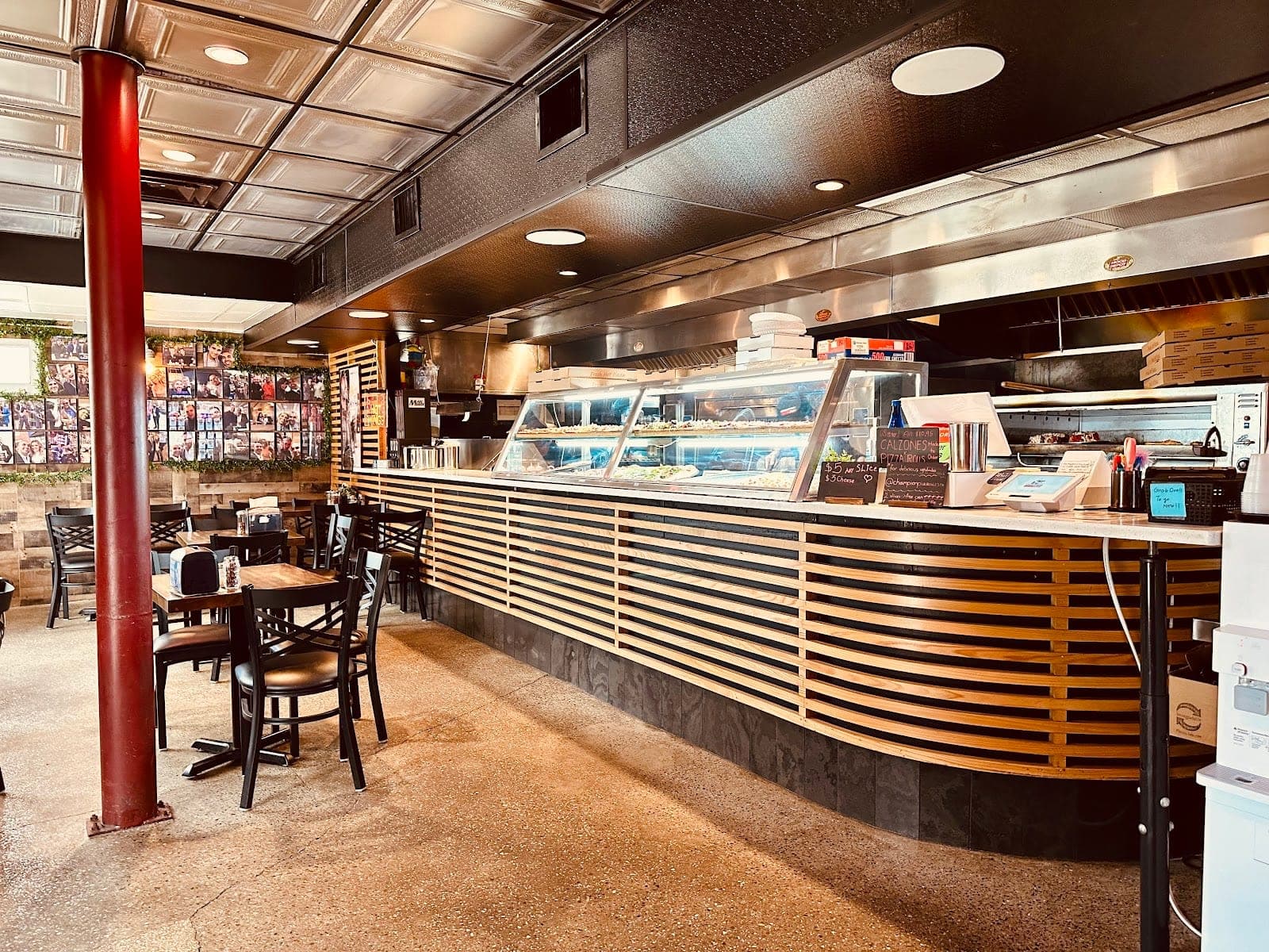 Champion Pizza — photo 2