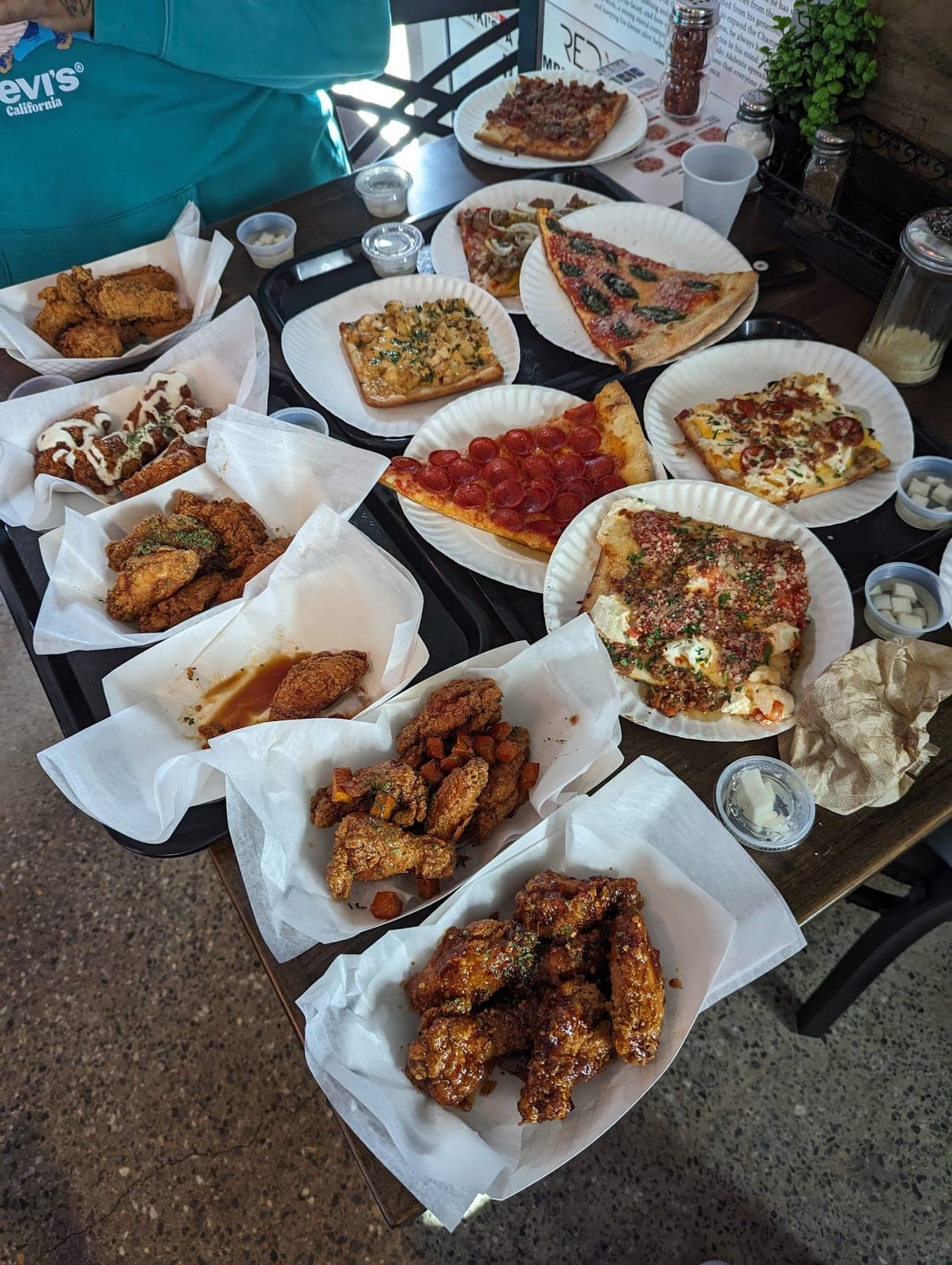 Champion Pizza — photo 4