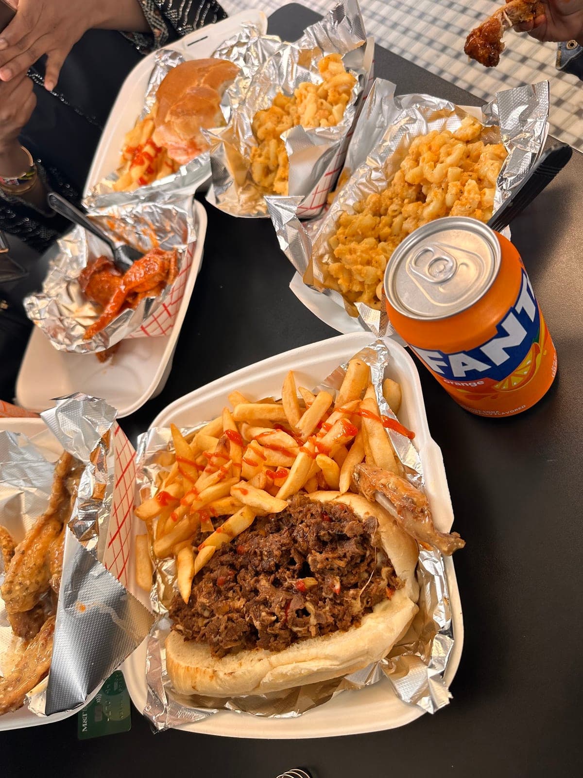 Hassan's Halal — photo 6