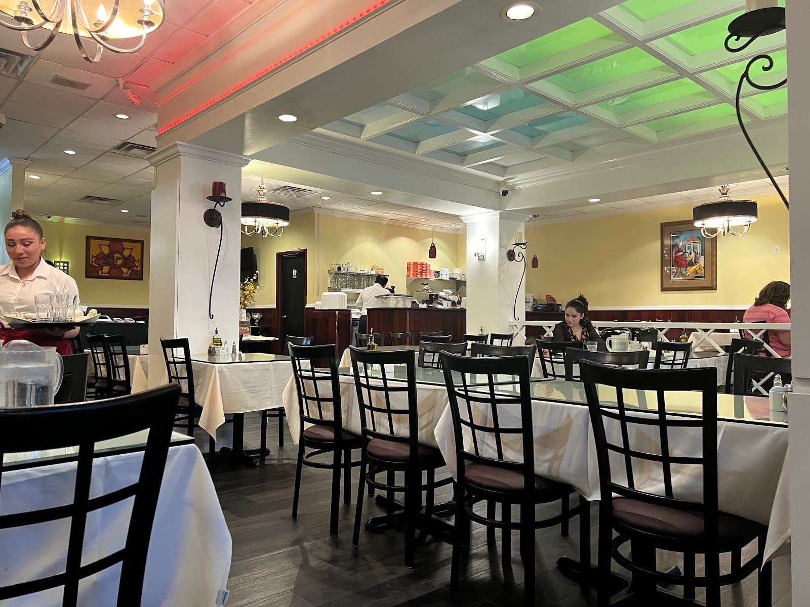 Alborz Restaurant — photo 2