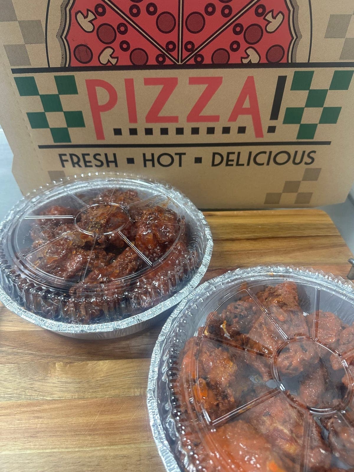 Doughluxe pizza — photo 3