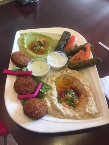 Larsa's Restaurant — photo 5
