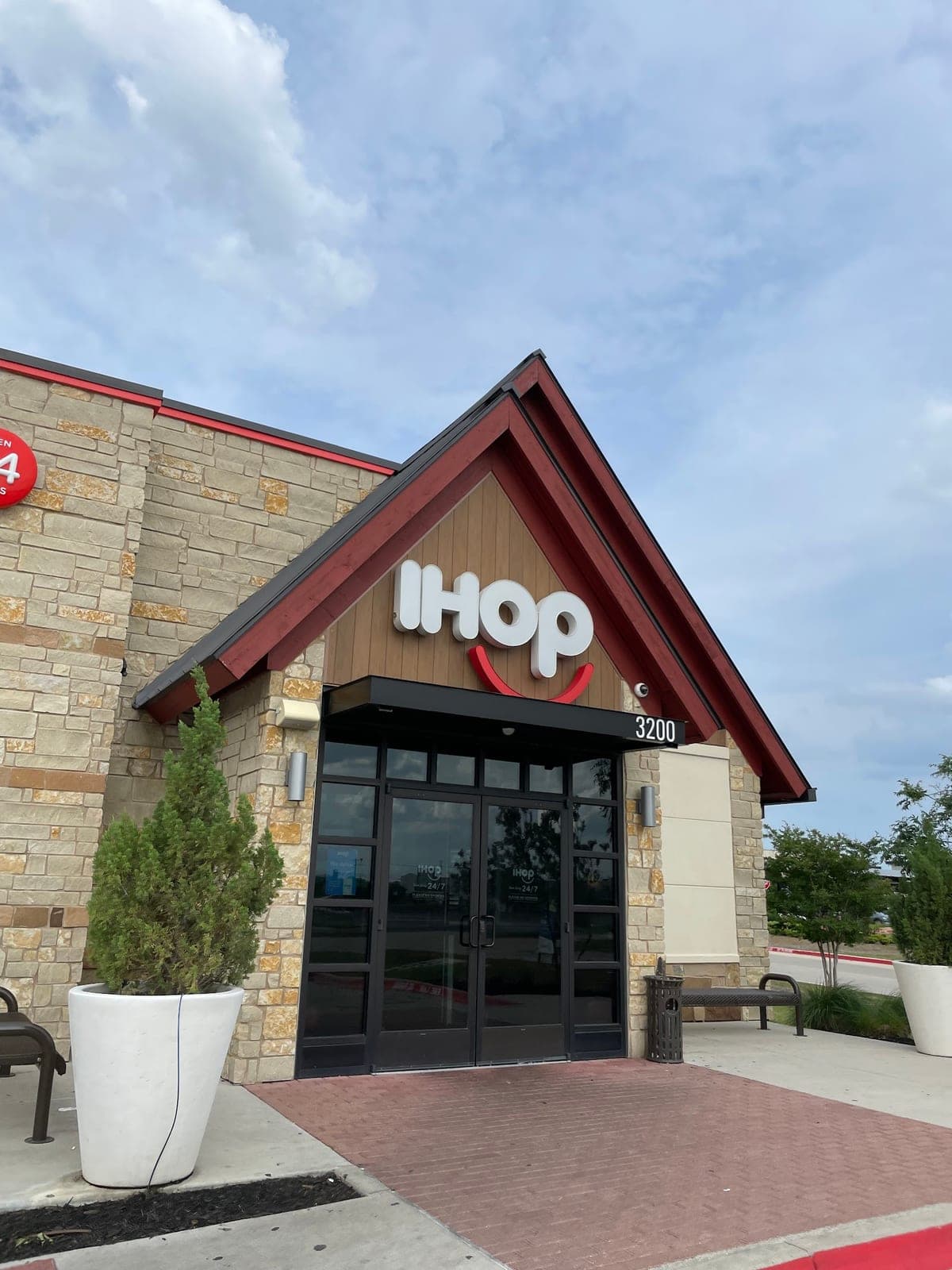 IHOP — photo 2