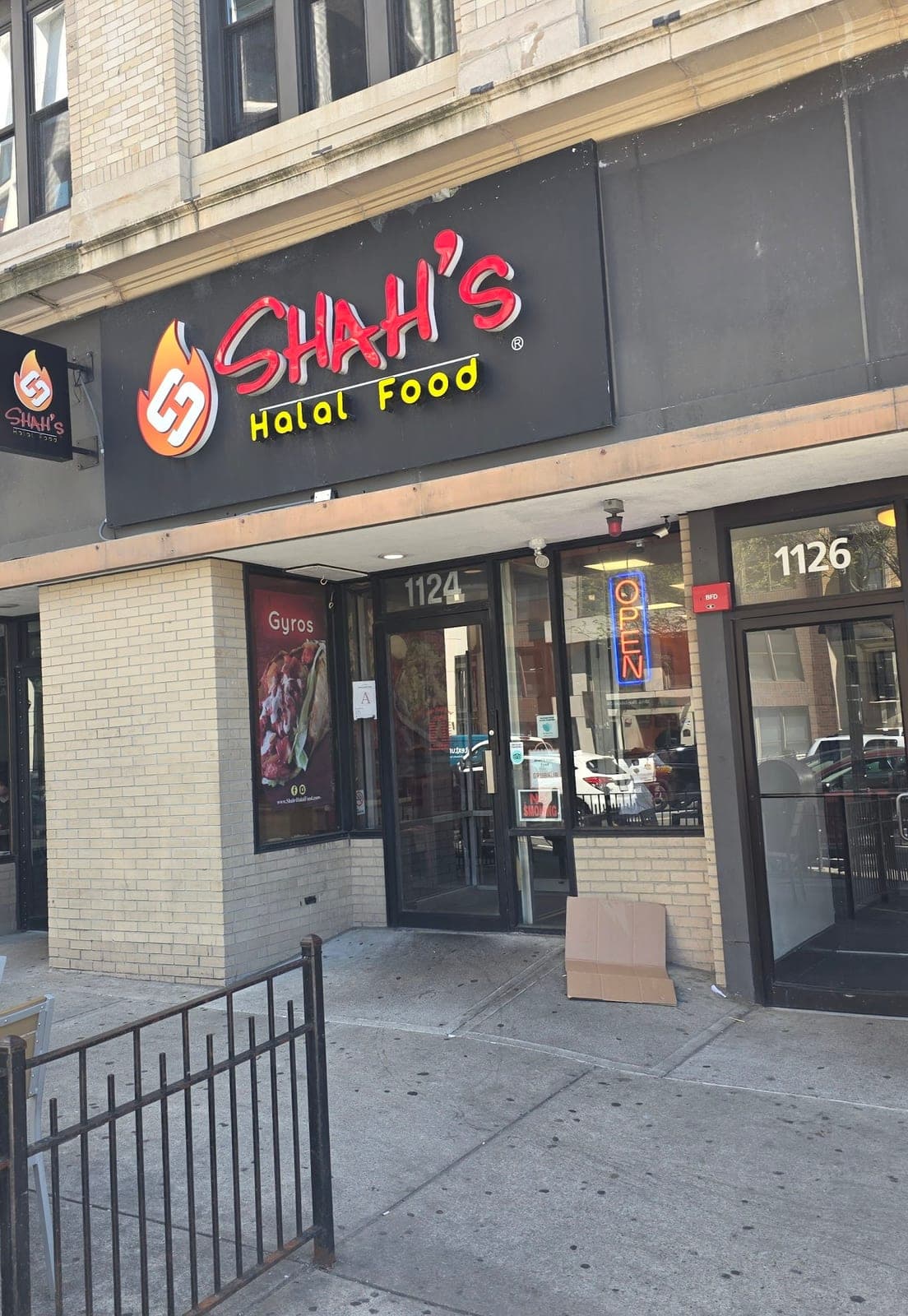 Shah’s Halal Food — photo 2