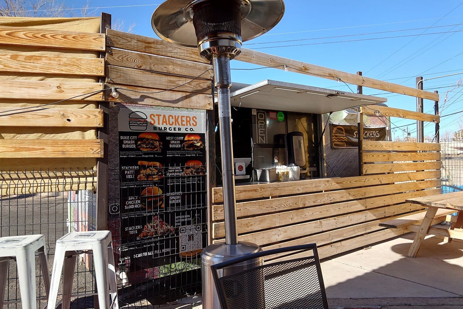 Stackers Burger — photo 1