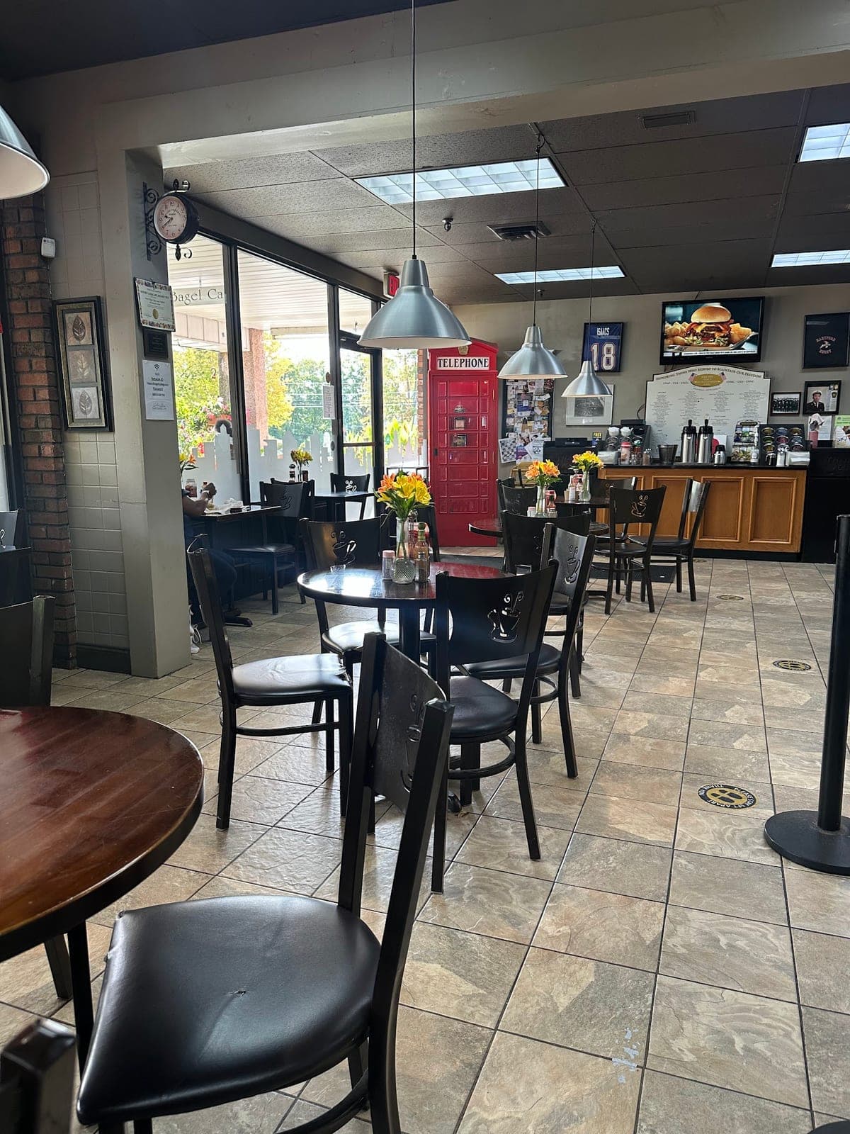 Isaac's Bagel Cafe — photo 3