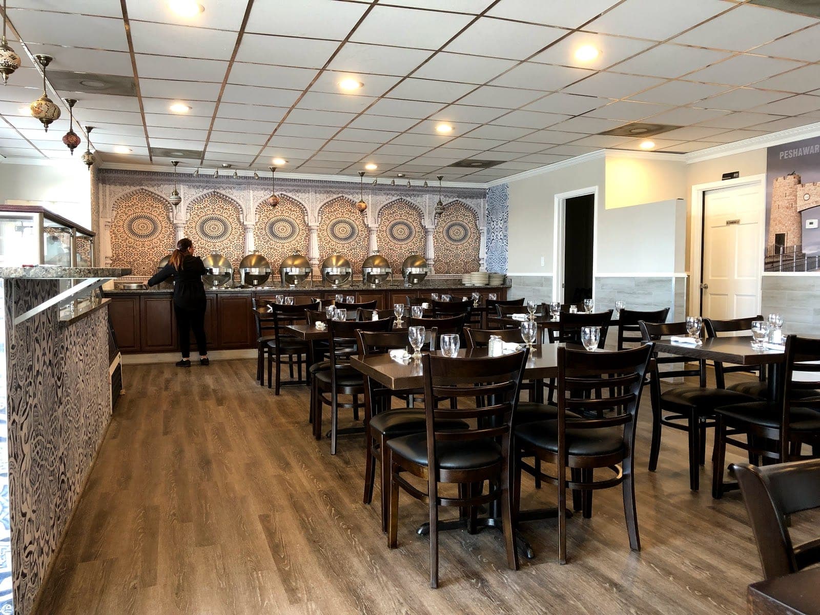 Des Pardes Restaurant — photo 1