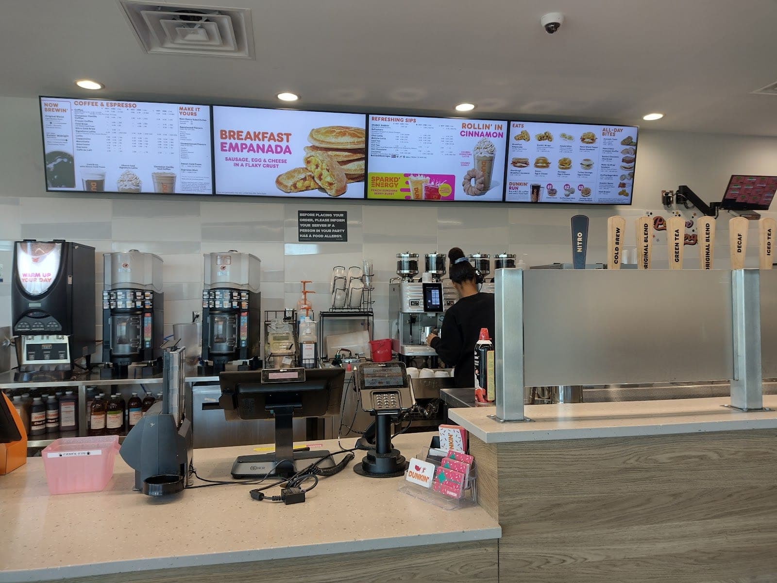Dunkin' — photo 3