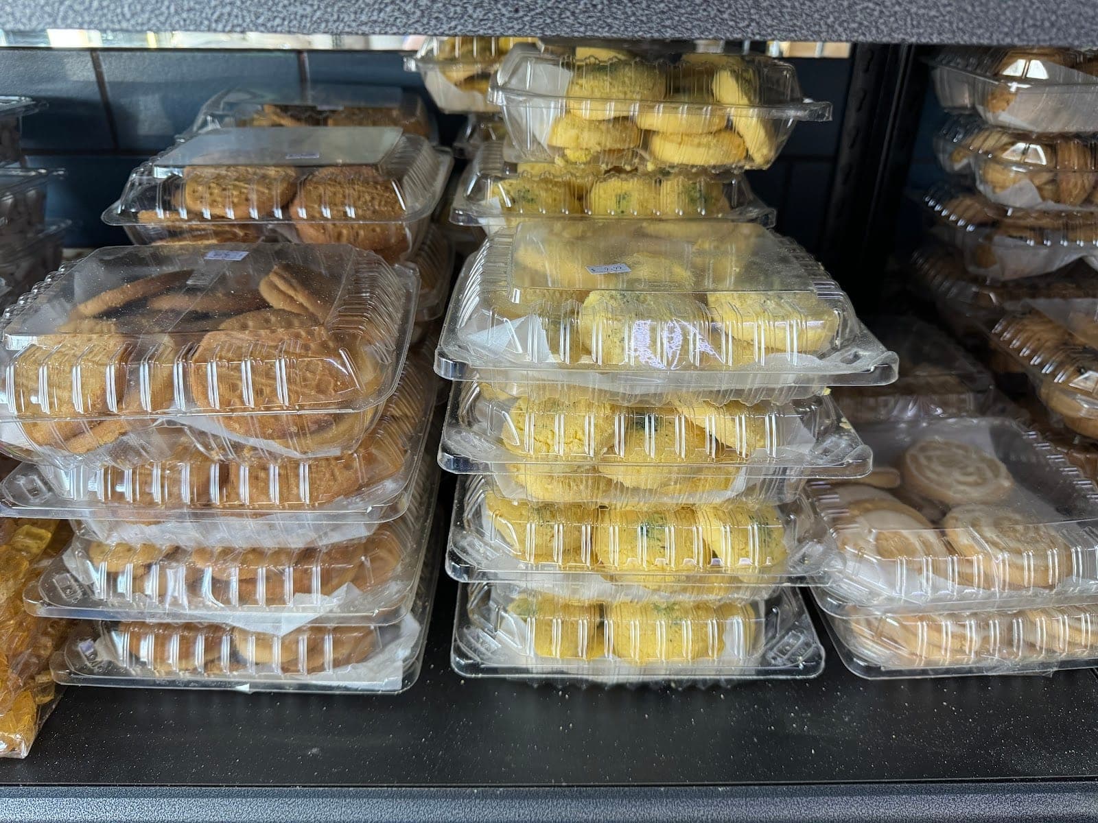 پذیرایی و نانوایی میلاد - Melad Bakery & Catering — photo 6